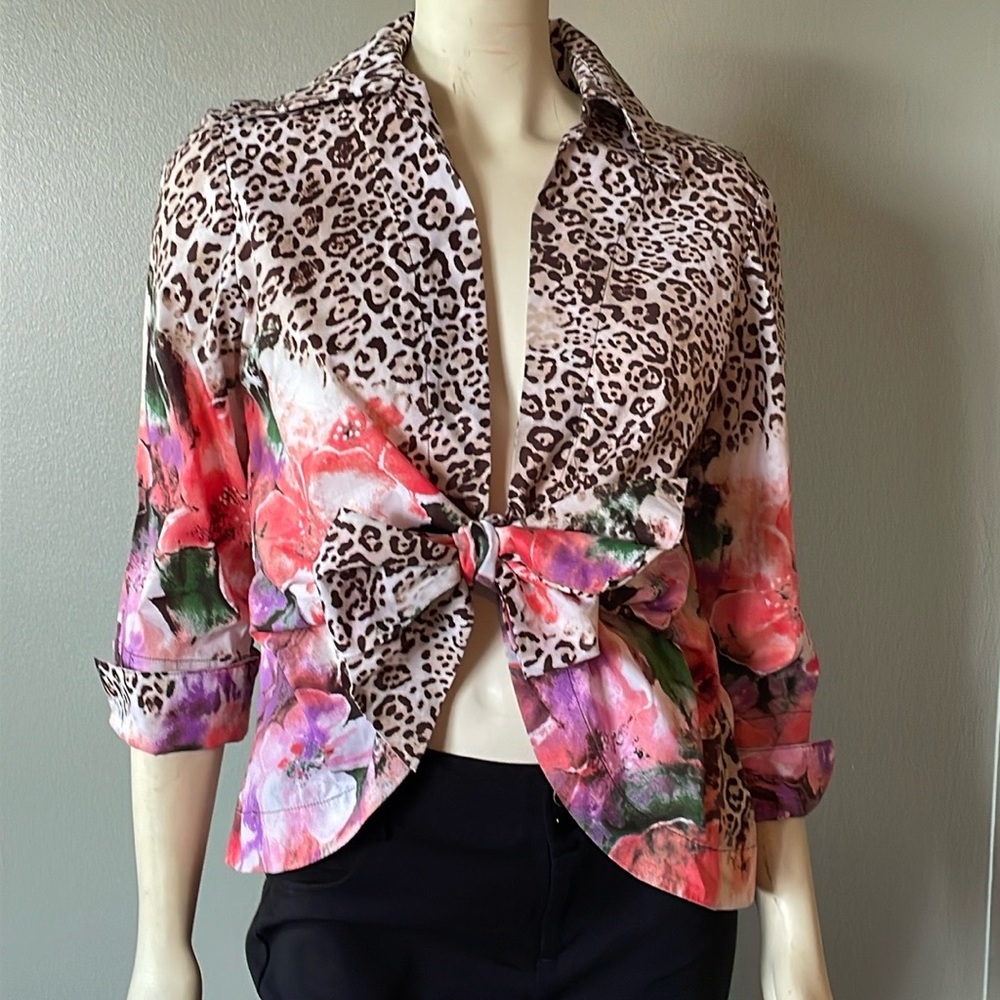 Mishca, leopard and floral print, tie front top. Size M